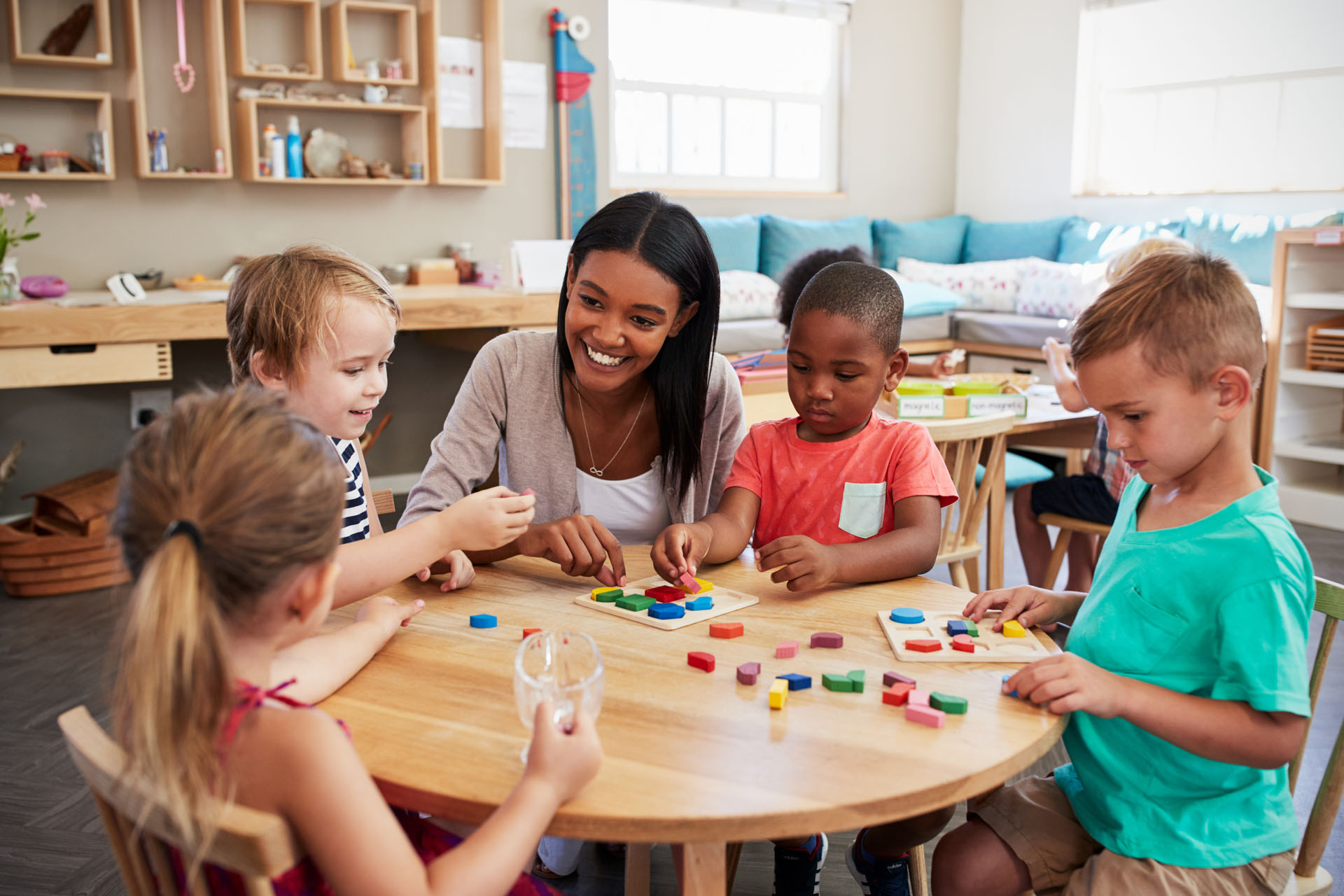 Devenir Assistante Maternelle : Métier, Études, Salaire - Educatel